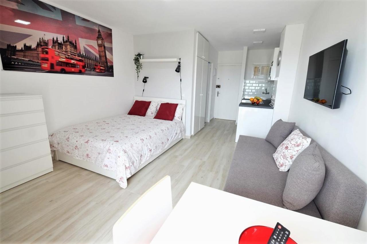 Iris Sea View Benalmadena Appartement Buitenkant foto