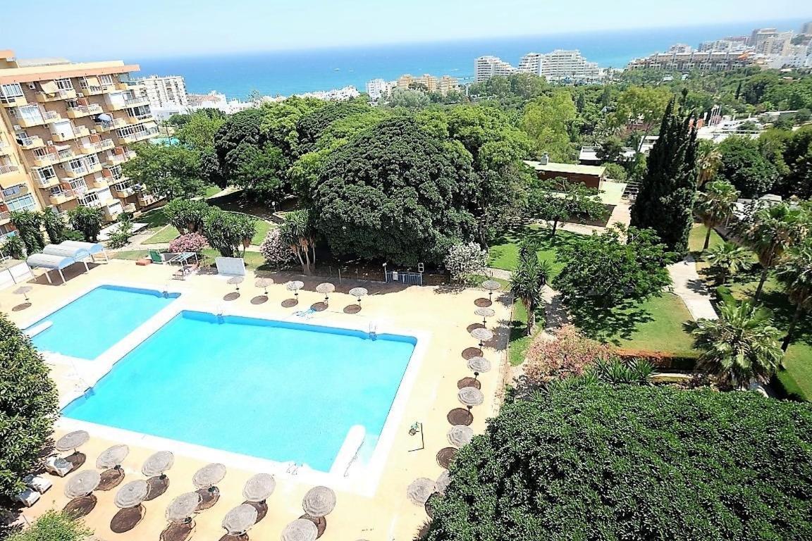 Iris Sea View Benalmadena Appartement Buitenkant foto